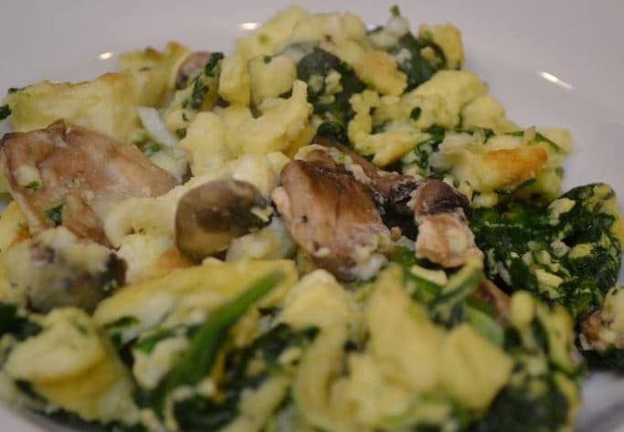 Egg Whites with Spinach and Mushrooms 