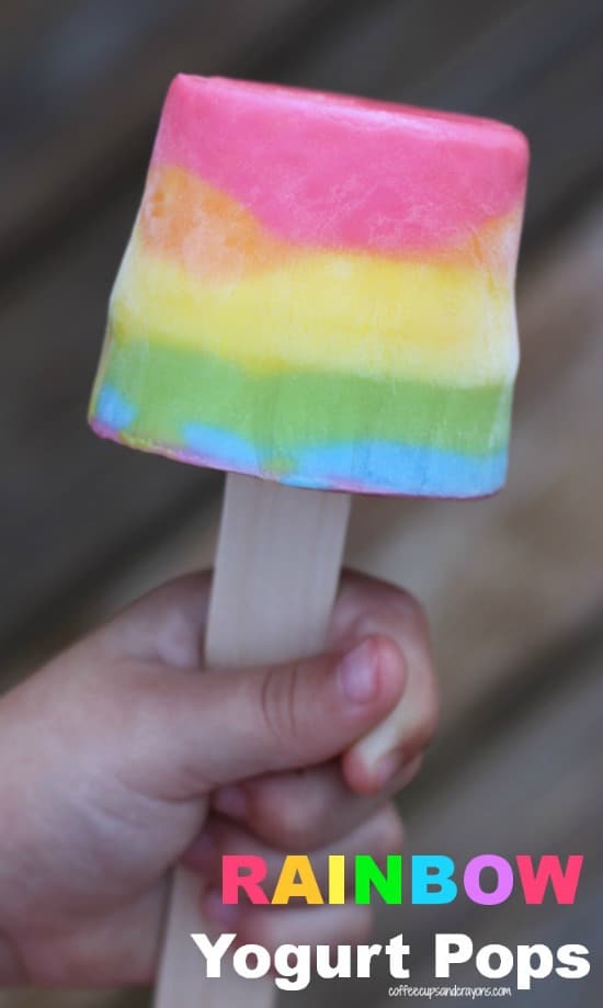 Rainbow-Frozen-Yogurt-Pops-for-Kids