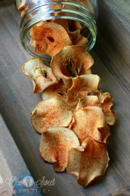 sugar-and-cinnamon-apple-chips_thumb_thumb