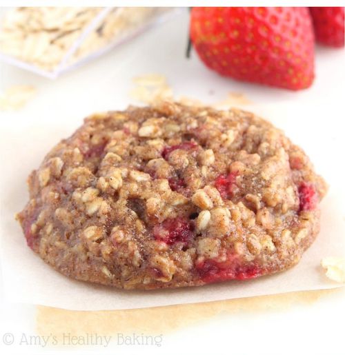 Strawberry Oatmeal Cookies