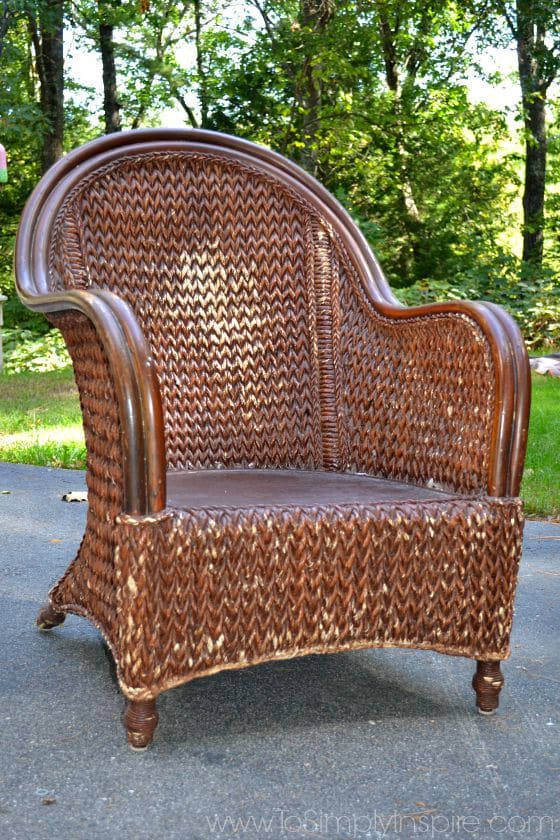 a brown ratton chair