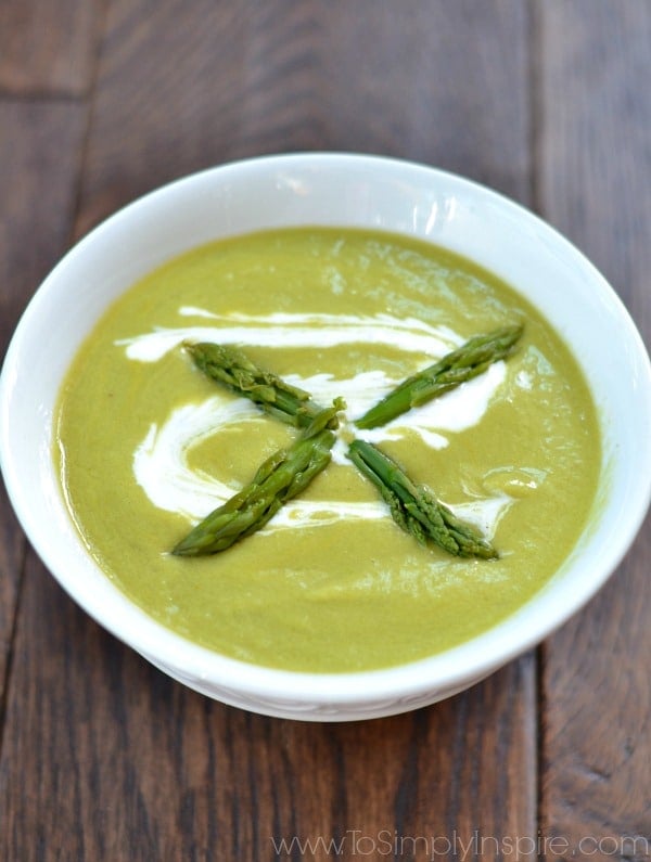 A bowl of creamy asparagus soup 