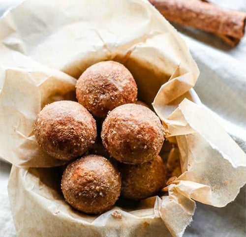 Cinnamon Vanilla Breakfast Protein Bites