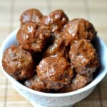 A bowl of Meatballs