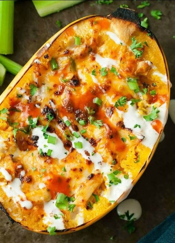 spaghetti squash with buffalo sauce