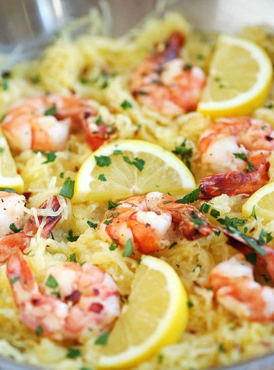 spaghetti squash  with shrimp and lemon slices