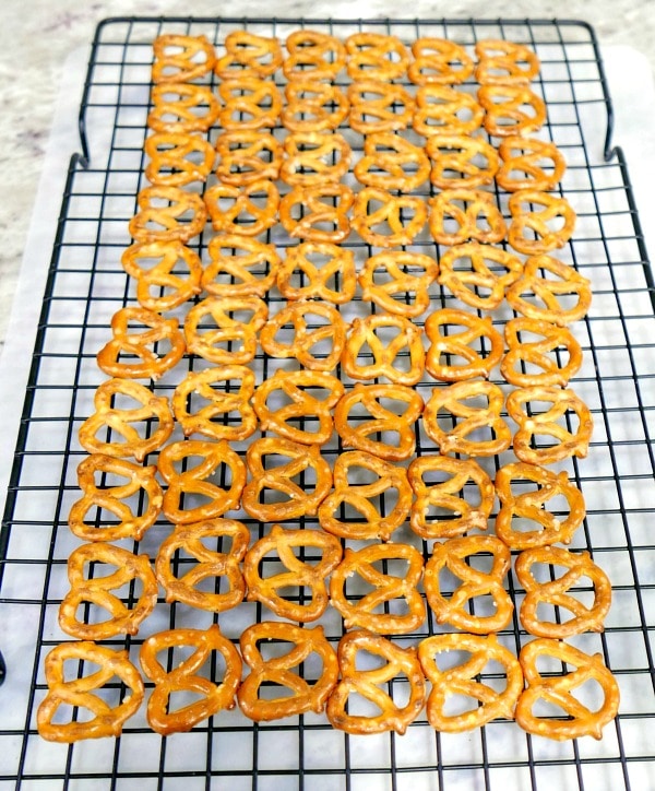 Knot Pretzels lined on a cooling rack