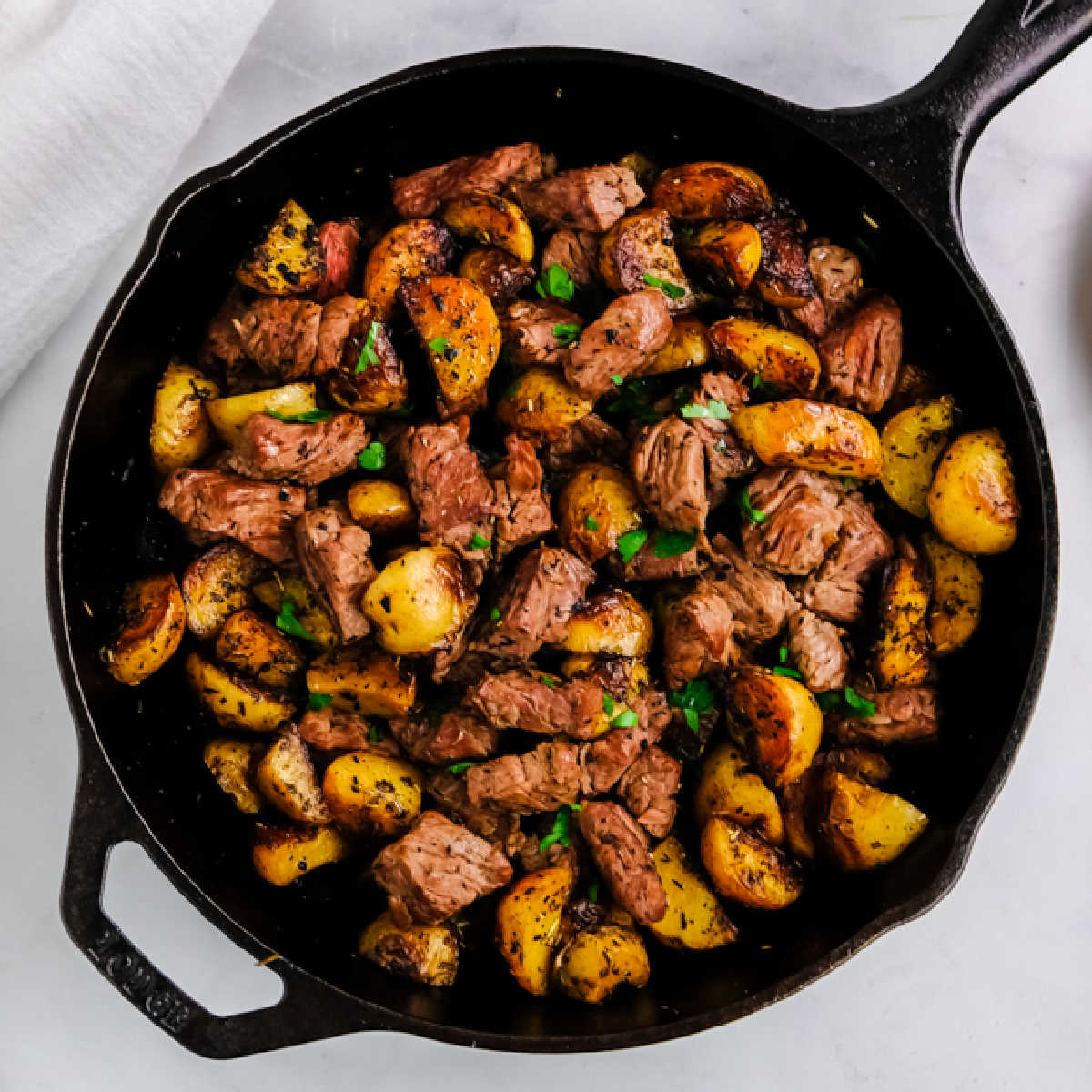 One Skillet Coffee-Rubbed Steak and Potatoes Dinner