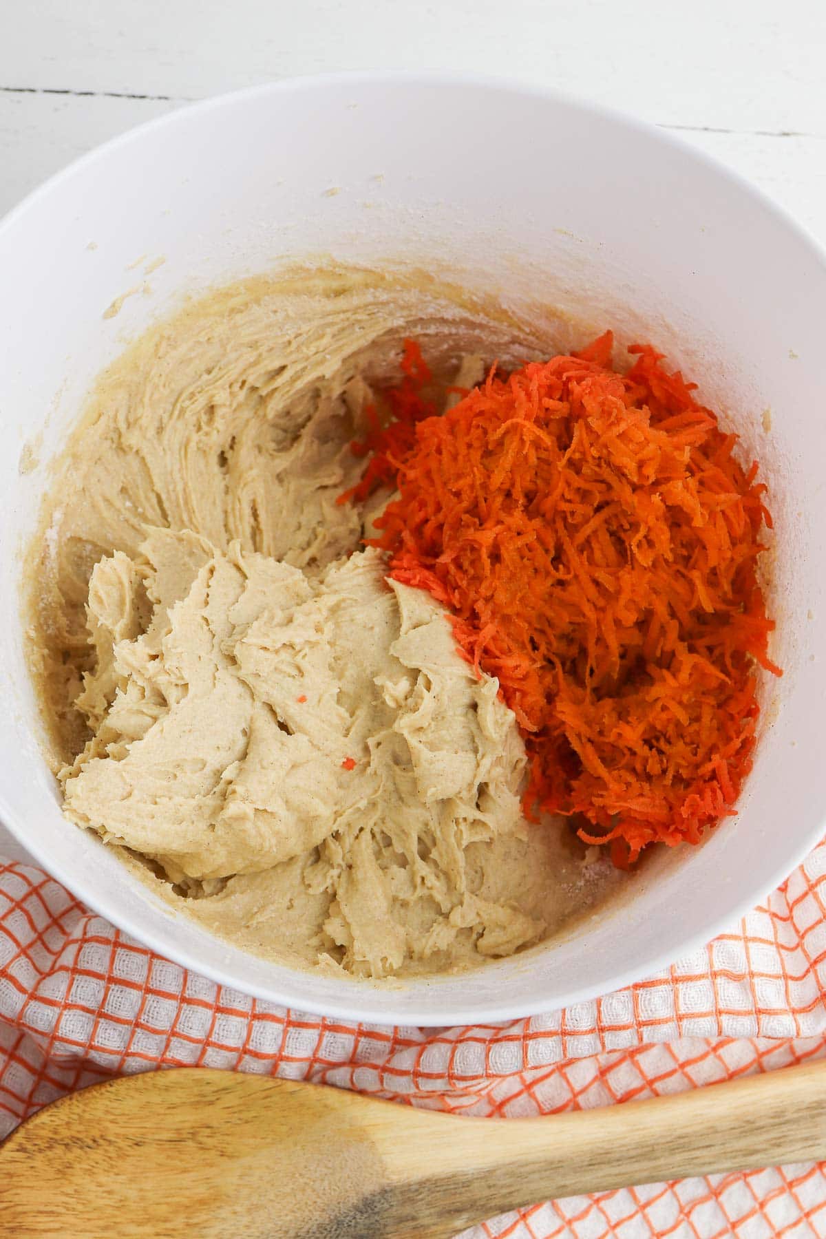 cake batter with grated carrots
