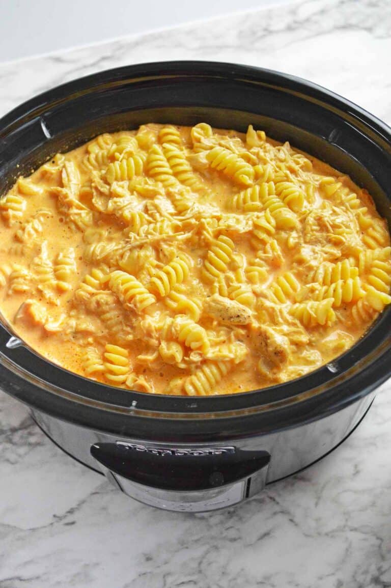 Easy Crock Pot Buffalo Chicken Mac and Cheese To Simply Inspire
